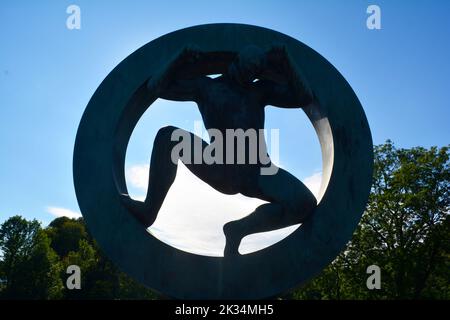 Oslo, Norwegen, September 2022: Frogner Park, ein Park voller Skulpturen des norwegischen Bildhauers Gustav Vigeland. Stockfoto