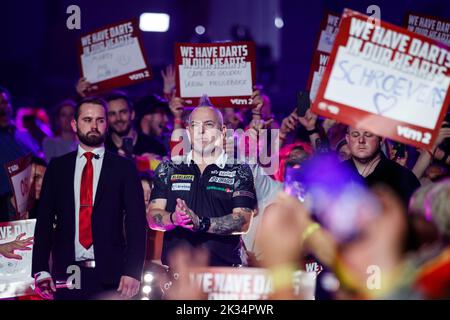 Der schottische Peter Wright, aufgenommen am zweiten Tag der Belgian Darts Open, einem Turnier der European Tour, das vom 23. Bis 25. September in Wieze, Samstag, 24. September 2022, stattfindet. BELGA FOTO JEF MATTHEE Stockfoto