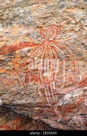 Felskunst der Aborigines: Nicht identifiziertes Motiv im Röntgenstil. Anbangbang Gallery-Burrungkuy-Australia-203 Stockfoto