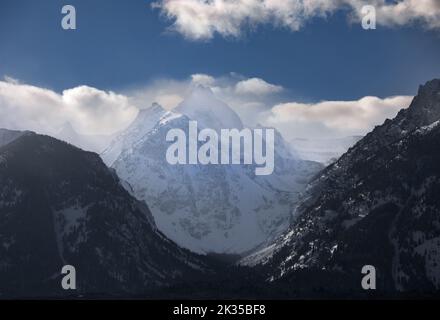 WY05072-00..... WYOMING - Blick vom Teton Point Aussichtspunkt auf dem Highway 191 mit Blick auf die Teton Range. Grand Teton National Park. Stockfoto