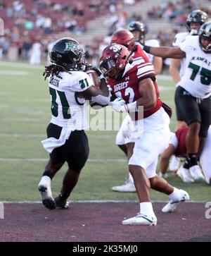 24. September 2022 - Hawaii Rainbow Warriors running back Dedrick Parson (31) zieht mit einem 1-Yard-Touchdown-Lauf im Aggie Memorial Stadium in Las Cruces, NM, erstes Blut bei einem Spiel zwischen den New Mexico State Aggies und den Hawaii Rainbow Warriors - Michael Sullivan/CSM Stockfoto