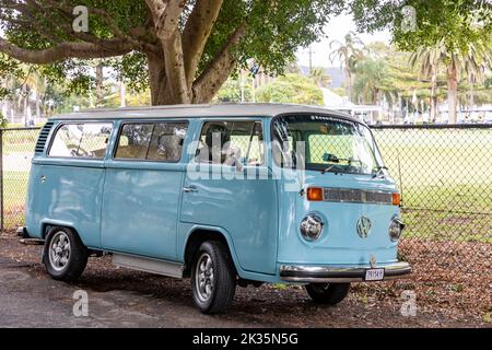 1976 Typ 2 Volkswagen kombi geparkt in Palm Beach Sydney, NSW, Australai Stockfoto