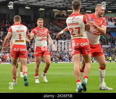 Manchester, England -24.. September 2022 - Jonathan Bennison von St. Helens feiert einen Versuch. Rugby League Betfred Super League Grand Final, St. Helens vs Leeds Rhinos in Old Trafford, Manchester, Großbritannien Stockfoto