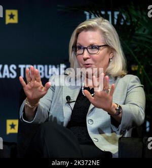 24. September 2022 - Austin, Texas, USA - die US-Vertreterin LIZ CHENEY (R-WY) nimmt an der abschließenden Keynote-Diskussion beim Texas Tribune Festival 2022 Teil, dem dreitägigen Treffen von führenden Politikern und Politikern.(Bildquelle: © Brian Cahn/ZUMA Press Wire) Stockfoto