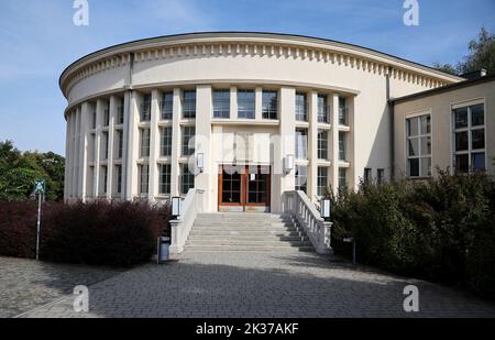 23. September 2022, Sachsen, Leipzig: Der Anatomie-Hörsaal des Universitätsklinikums anlässlich eines Festaktes der Deutschen Gesellschaft für Unfallchirurgie. Die Deutsche Gesellschaft für Unfallchirurgie feiert ihr 100.-jähriges Bestehen. Zu diesem Zweck ist am Freitag ein Festakt mit Gästen aus Medizin, Wissenschaft und Politik am Gründungsstandort in Leipzig geplant. Foto: Jan Woitas/dpa Stockfoto