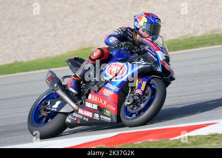 Barcelona, Spanien. 25.. September 2022; Circuit Barcelona Catalunya, Barcelona, Spanien: World Superbike Catalunya Round; Superpole, Taprak Razgatlioglu (chn) auf Yamaha YZF R1 für PATA Yamaha mit BRIXX WORLDSBK Credit: Action Plus Sports Images/Alamy Live News Stockfoto