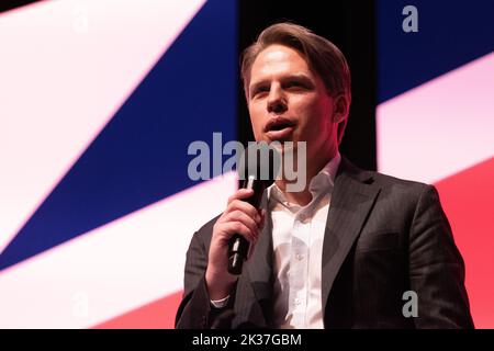 Liverpool, Großbritannien. 25.. September 2022. Paul Erickson, der nationale Sekretär der australischen Arbeiterpartei, spricht zu der Labour Party Conference 2022, die beim ACC im Kings Dock in Liverpool, Großbritannien, stattfindet. Picture: Garyroberts/worldwidefeatures.com Credit: GaryRobertsphotography/Alamy Live News Stockfoto