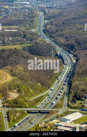Luftaufnahme, Baustelle auf der Autobahnbrücke A1 bei Aehringhausen am Knoten Volmarstein mit erhöhtem Verkehr, Schmandbruch, Wetter, R Stockfoto