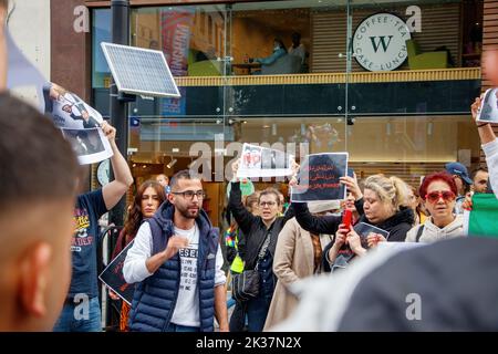 Frau Leben Freiheit Protest birmingham uk16 Tote Iran Unruhen Moralpolizei Volksverärgerung entbrannte nach dem Tod Kurdin Mahsa amini 24.. september Stockfoto