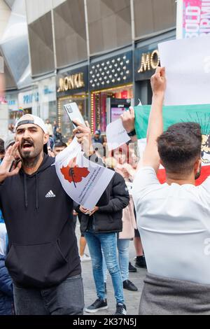 Frau Leben Freiheit Protest birmingham uk16 Tote Iran Unruhen Moralpolizei Volksverärgerung entbrannte nach dem Tod Kurdin Mahsa amini 24.. september Stockfoto