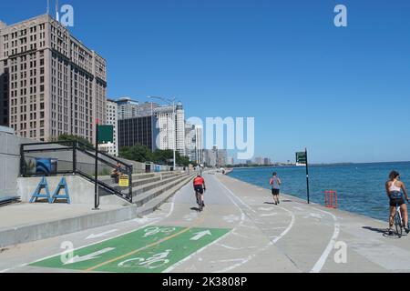 Chicago Lakefront Trail in der Gold Coast Gegend Stockfoto