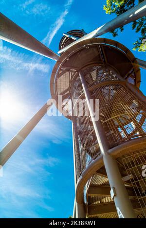 Burgturm (Aussichtsturm Schlossberg) in Schlossberg, Freiburg im Breisgau, Deutschland Stockfoto