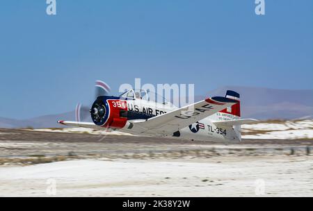 Nordamerikanischer T-28 B Trojan SHG AIRSHOW 2022 Sivrihisar, Eskisehir Turkiye Stockfoto