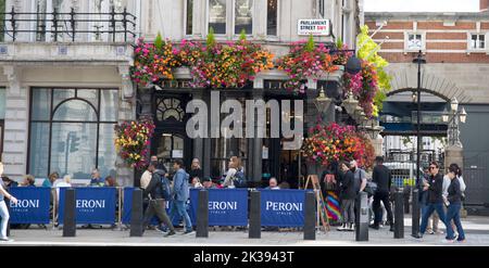 Red Lion Pub Parliament Street Whitehall Westminster London Stockfoto