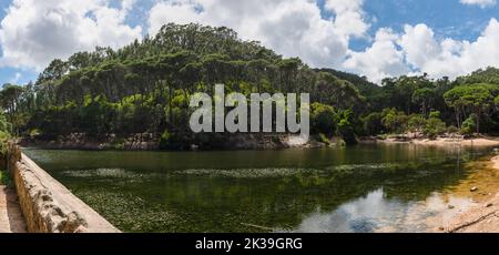 Panoramablick auf die Lagoa Azul in Sintra, Portugal Stockfoto