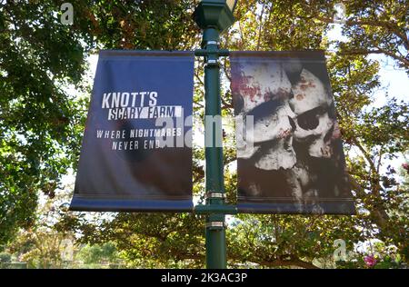 Buena Park, California, USA 22.. September 2022 Knott's Scary Farm Halloween-Treffpunkt Eröffnungsabend am 22. September 2022 in Buena Park, Kalifornien, USA. Foto von Barry King/Alamy Stockfoto Stockfoto