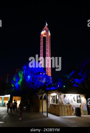 Buena Park, California, USA 22.. September 2022 Knott's Scary Farm Halloween-Treffpunkt Eröffnungsabend am 22. September 2022 in Buena Park, Kalifornien, USA. Foto von Barry King/Alamy Stockfoto Stockfoto