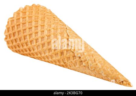 Leerer Eiskegel, isoliert auf weißem Hintergrund, Beschneidungspfad, volle Schärfentiefe Stockfoto