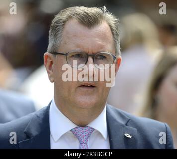 Sir Jeffrey Donaldson, Parlamentsabgeordneter (DUP: Lagan Valley), Vorsitzender der Demokratischen Unionis-Partei, Westminster, Juli 2022 Stockfoto