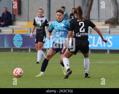 DARTFORD ENGLAND - SEPTEMBER 25 : Sarah Ewens von London City Lionesses während des Women's Championship Matches zwischen London City Lionesses Women Against Stockfoto