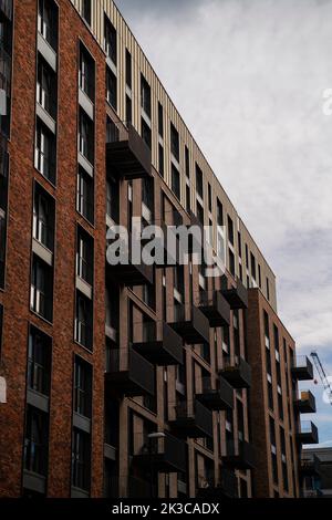 Allgemeine Ansicht entlang der Avon Street einschließlich Box Makers Yard in Bristol, England, Großbritannien. Stockfoto