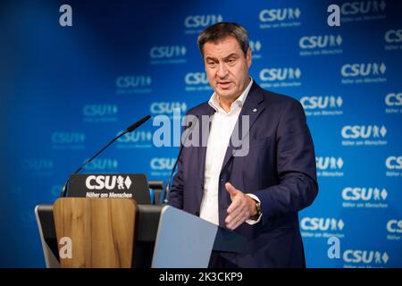 26. September 2022, Bayern, München: Markus Söder (CSU), Parteivorsitzender und Ministerpräsident Bayerns, spricht auf der Pressekonferenz nach einer Sitzung des CSU-Präsidiums. Foto: Matthias Balk/dpa Stockfoto