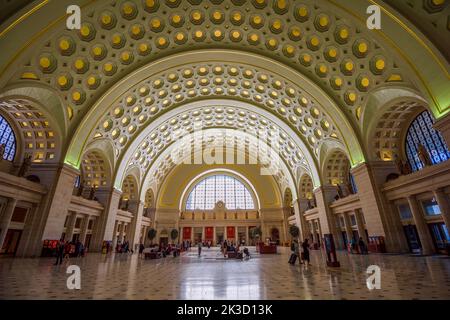 WASHINGTON, DC - 9. JUNI 2016: Innerhalb der Union Station in Washington DC. Stockfoto