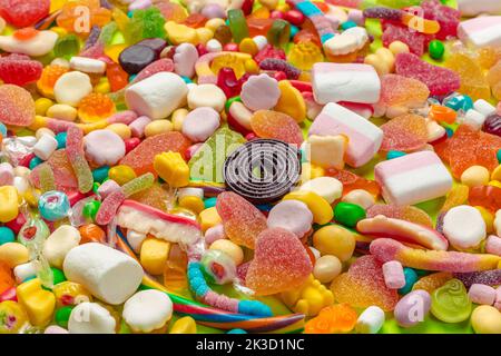 Nahaufnahme von gemischten Bonbons Stockfoto