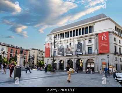 Madrid, Spanien, September 2022. Außenansicht des Royal Theatre im Stadtzentrum Stockfoto