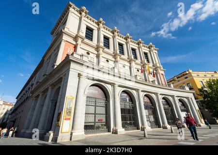 Madrid, Spanien, September 2022. Außenansicht des Royal Theatre im Stadtzentrum Stockfoto