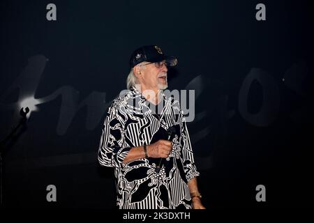 Karl-Heinz Ulrich von den Amigos bei der 'für unsere Freunde' Tour in der Messe-und Veranstaltungshalle. Löbau, 25.09.2022 Stockfoto