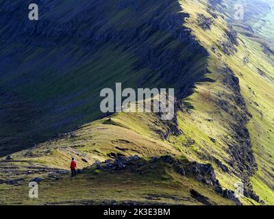 Wandern in der Nähe von Oravik, Suðuroy, Färöer Stockfoto