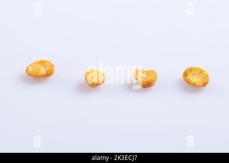 Köstliche indische süße, salzige Snacks „Chanachur“ oder Bombay Mix. Stockfoto