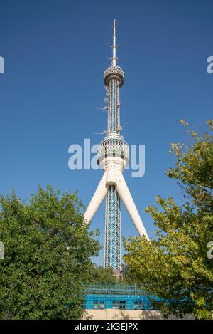 TASCHKENT, USBEKISTAN - O4. SEPTEMBER 2022: Fernsehturm und Rundfunkturm. Taschkent, Usbekistan Stockfoto