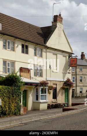 Rund um Chippenham, eine beliebte Stadt in wiltshire UK. The Three Crowns Pub Stockfoto