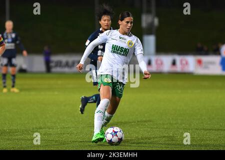 Stockholm, Schweden. 26. September 2022. Stockholm, Schweden, 26. 2022. September: Kyra Cooney-Cross (19 Hammarby) während des Spiels in der Schwedischen Liga OBOS Damallsvenskan am 26. 2022. September zwischen Hammarby IF und Linkoping FC bei Hammarby IP in Stockholm, Schweden (Peter Sonander/SPP) Quelle: SPP Sport Pressefoto. /Alamy Live News Stockfoto