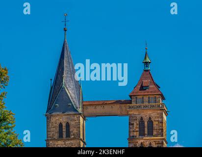 Die Kirchtürme der St. Dionysius-Kirche (Stadtkirche St. Dionys), Esslingen (Esslingen-am-Neckar), Baden-Württemberg, Deutschland, Europa Stockfoto