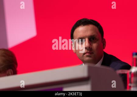 Liverpool, Großbritannien, 26. September 2022 Anas Sarwar , Vorsitzende der schottischen Labour-Partei auf der Labour-Konferenz in Liverpool. Liverpool Kings Dock. Liverpool, Großbritannien. Bild: gary Roberts/worldwidefeatures.com Stockfoto