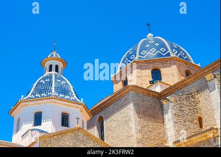 Alicante, Spanien, 2022: Kirche unserer Lieben Frau vom Trost von Altea Stockfoto