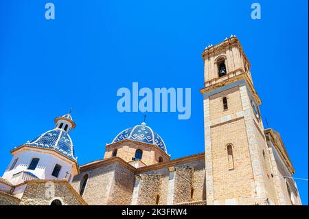 Alicante, Spanien, 2022: Kirche unserer Lieben Frau vom Trost von Altea Stockfoto