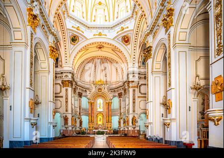 Alicante, Spanien, 2022: Kirche unserer Lieben Frau vom Trost von Altea Stockfoto