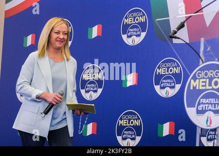 Giorgia Meloni gewinnt die italienischen Wahlen, fratelli d'italia ist Italiens führende Partei, Pressekonferenz Stockfoto