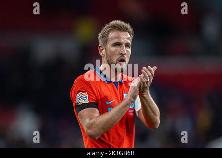 London, Großbritannien. 26. September 2022. Harry Kane aus England reagiert nach der Liga Ein Spiel der Gruppe 3 gegen Deutschland bei der UEFA Nations League 2022 in London, Großbritannien, 26. September 2022. Quelle: Str/Xinhua/Alamy Live News Stockfoto