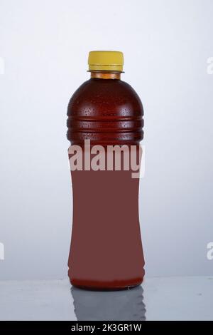 Flaschenfoto isoliert auf weißem Hintergrund Stockfoto