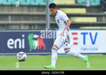 Castel Di Sangro, Abruzzen. 26. September 2022. Hijiri Kato aus Japan während des Freundschaftsspiel U21 Italien-Japan Teofilo Patini Stadion in Castel di Sangro, Italien, 26.. September 2022 Fotografo01 Quelle: Independent Photo Agency/Alamy Live News Stockfoto