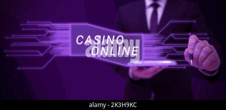 Text zeigt Inspiration Casino Online, Business Ansatz Computer Poker Spiel Gamble Royal Bet Lotto High Stakes Stockfoto