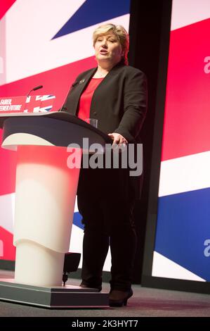 Liverpool. uk, 27/09/2022, Emily Thornberry, Labour Party Conference Day drei Morgenreden, MS Bank Arena Liverpool. (Terry Scott/SPP) Quelle: SPP Sport Press Foto. /Alamy Live News Stockfoto