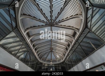 Prag, Tschechische Republik -12 14 2020 das Jugendstil-Interieur des Koruna-Palastes am Wenzelsplatz Stockfoto