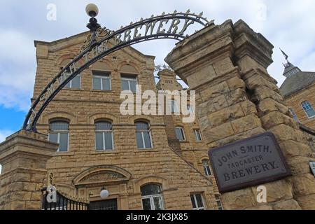 John Smiths, Tadcaster Brewery, High Street, Tadcaster, North Yorkshire, ENGLAND, GROSSBRITANNIEN, LS24 9SA Stockfoto