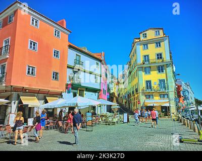 Touristen in den Straßen von lissabon, lissabon Straßen, lissabon Stadt, lissabon portugal, portugal Lisboan, Portugese Stadt, lissabon Altstadt, Altstadt lissabon Stockfoto